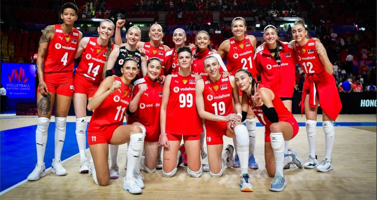 dunyanin en zengin voleybolculari ve servetleri aciklandi listede 2 turk yildiz bulunuyor xM1YxVfN