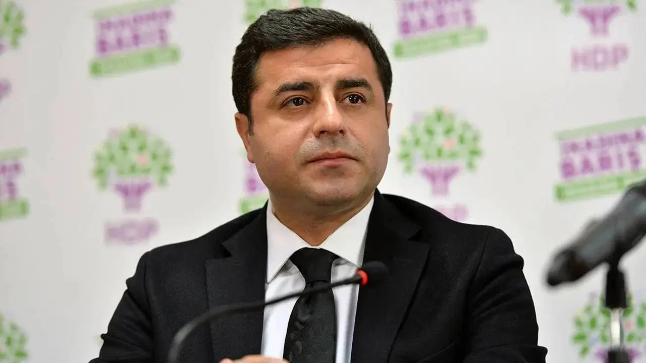 akpli vekilden carpici demirtas cikisi surece faydasi olur KnxzNHCX.jpg