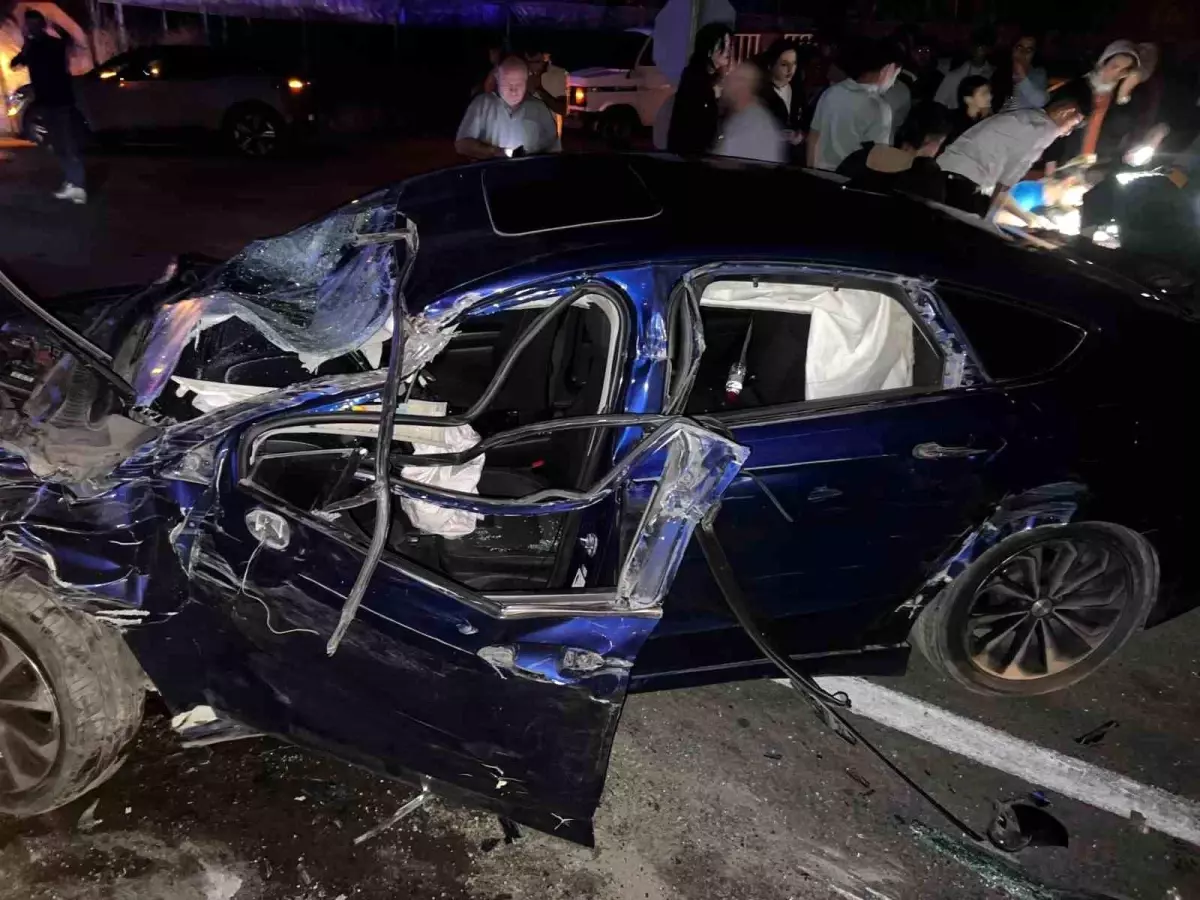 amasyada otomobil ve tir carpisti 1 agir 5 yarali AcrngDsh