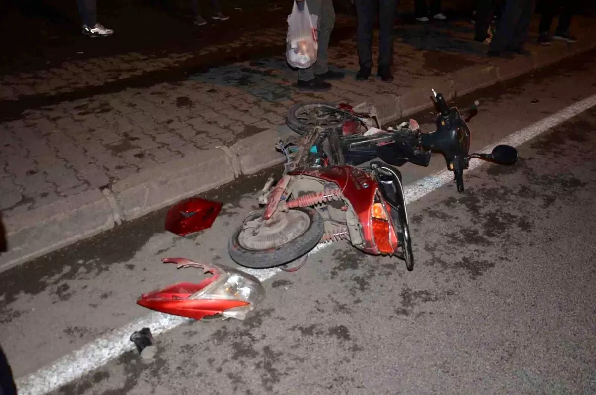 bafrada trafik kazasi 2 cocuk yaralandi cj18hx52.jpg