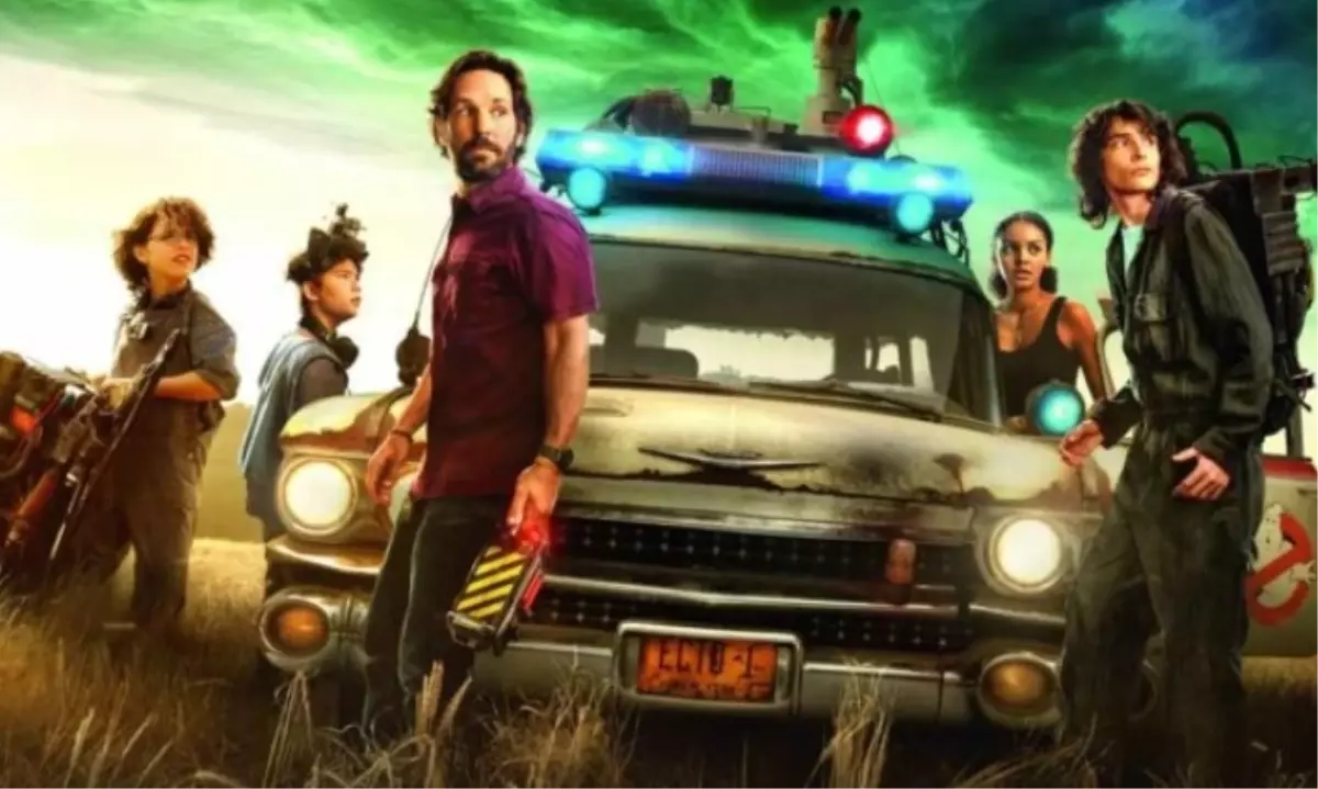 hayalet avcilari oteki dunya filmi oyunculari kim konusu ne sonu nasil bitiyor BW5ANsqH.jpg