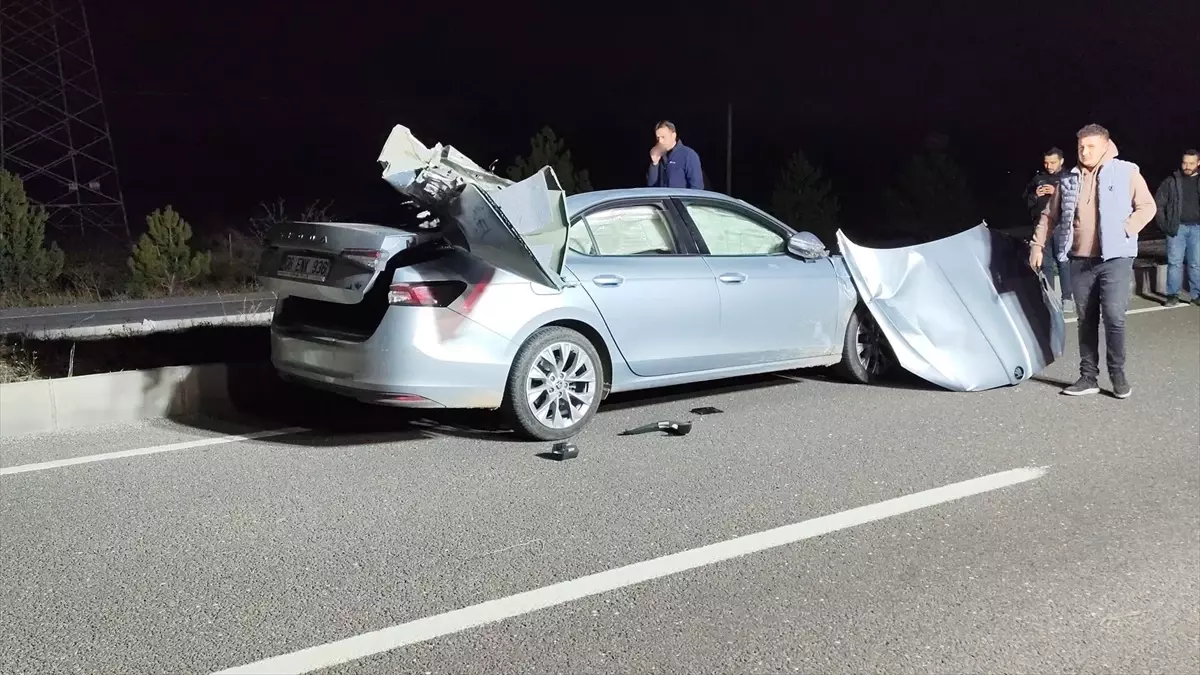 tavsanlida trafik kazasi surucu hayatini kaybetti NR2zyw5c.jpg