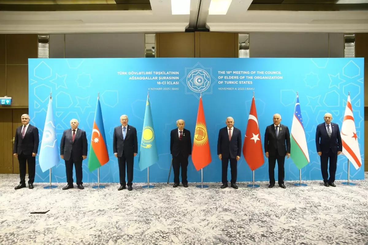 turk devletleri teskilati 18 aksakallar konseyi toplantisi bakude gerceklesti CmXWA7l7.jpg