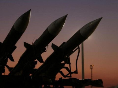 Iran duyurdu urdunde abd ucaklari hedef alindi QeE41RAg